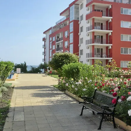 Sea View Panorama On Complex With Pools And Beach, 스베티 블라스
